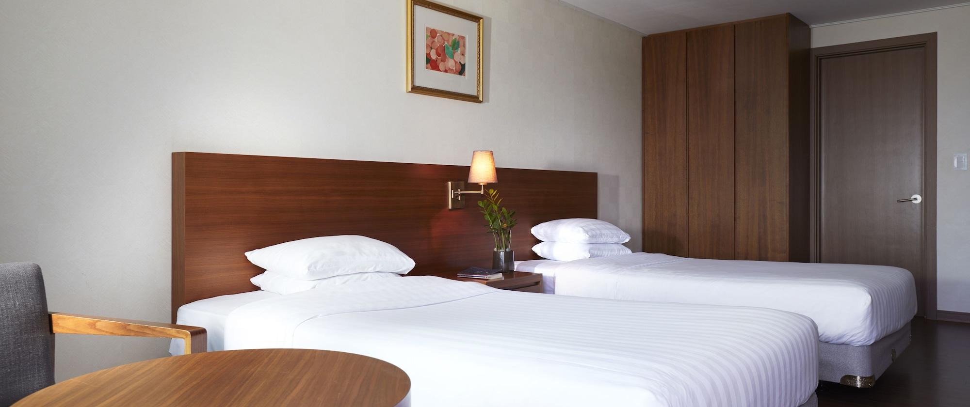 Jeju Aerospace Hotel Seogwipo Exterior photo